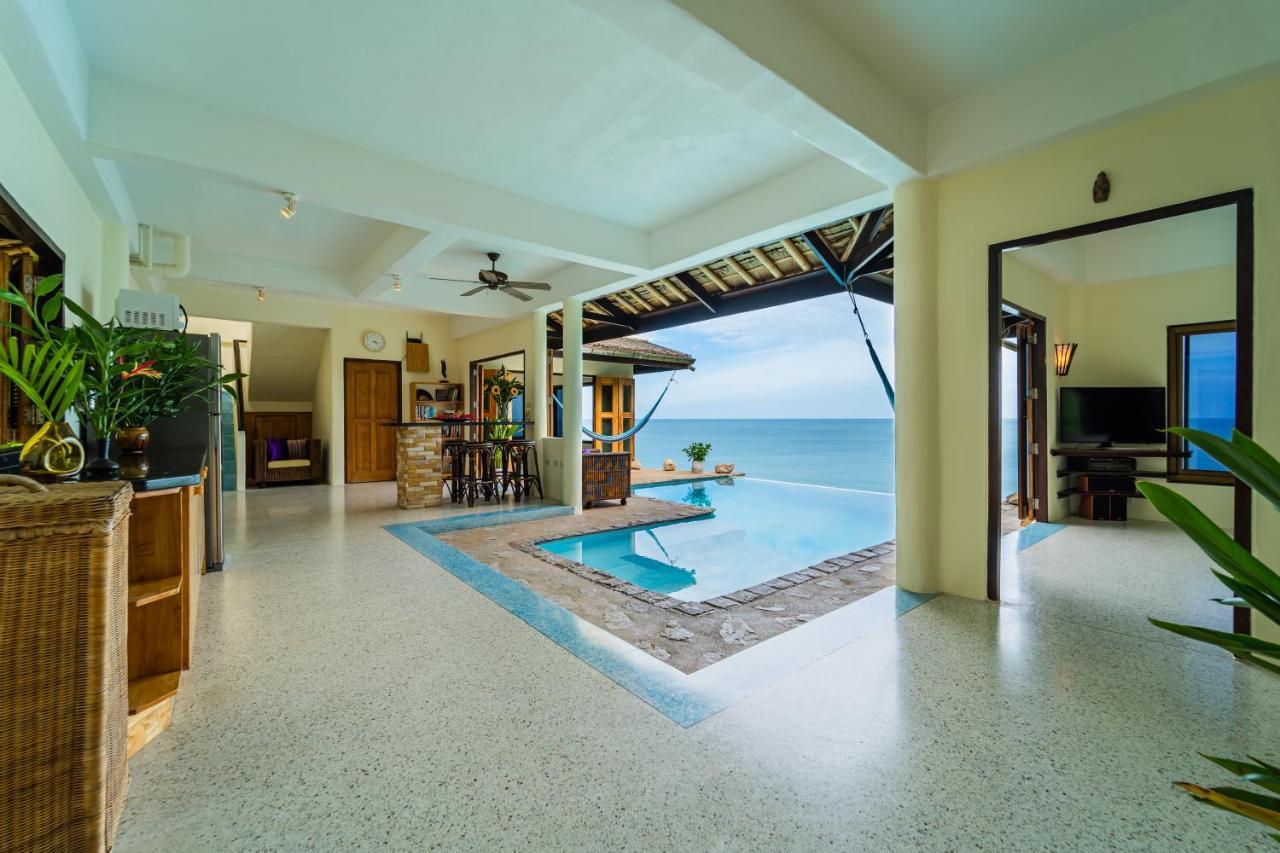 White Azure Villa Koh Phangan Than Sadet Beach 외부 사진